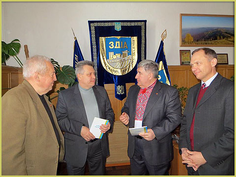 Сухінін