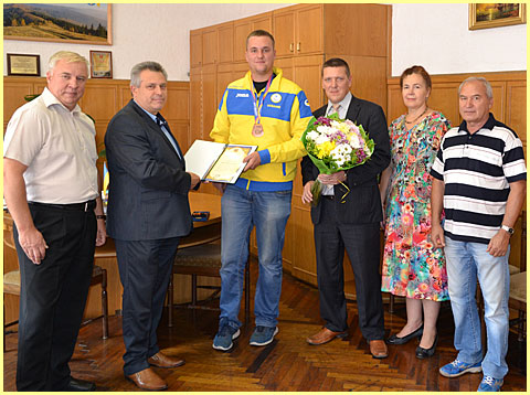 Микола Діброва