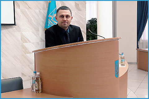 захист дисертації