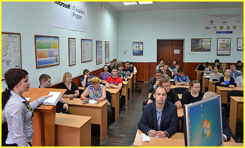 ЯРМАРОК ВАКАНСІЙ
